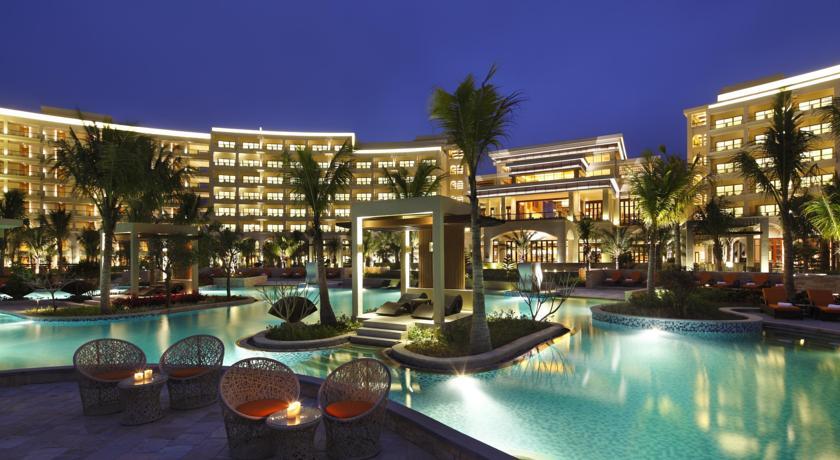 Отель Sheraton Sanya Resort 5*