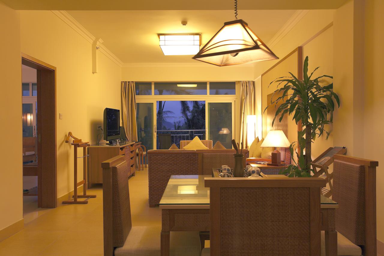 Sanya Tsingneng Landscape Coastal Hotel 4*. Landscape Beach Hotel Sanya 4. Китай Санья отель Бич Ганган.